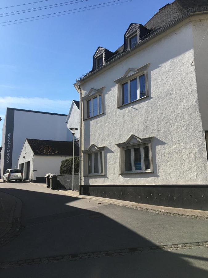 Ferienwohnung Backes Ettringen  Esterno foto